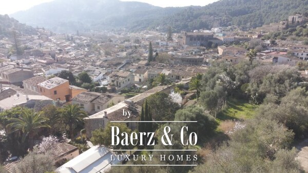 photo 3 Build your future: Plot in Esporles with great potential and excellent location