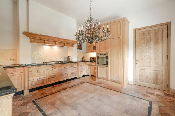 photo 10 Nederhoflaan 12