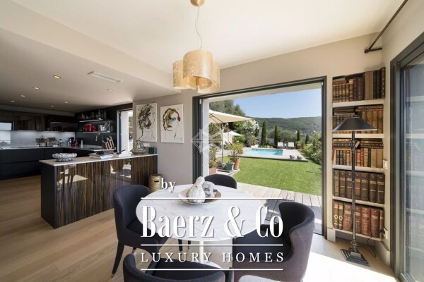 photo 5 Panoramic sea view