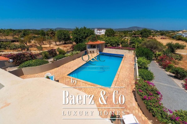 photo 2 Beautiful luxury home in Pechão