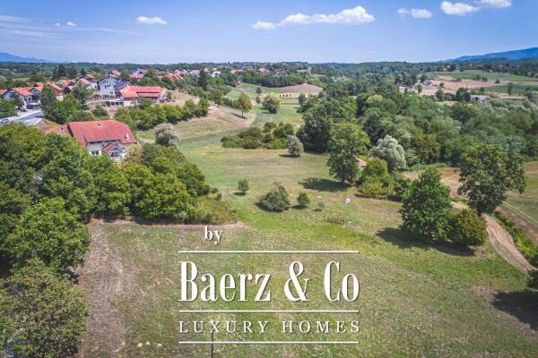 photo 29 Appartment and office building, Igrišće