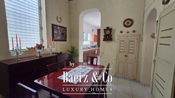 photo 21 Street 60 #375 x 43 y 41 centro 375