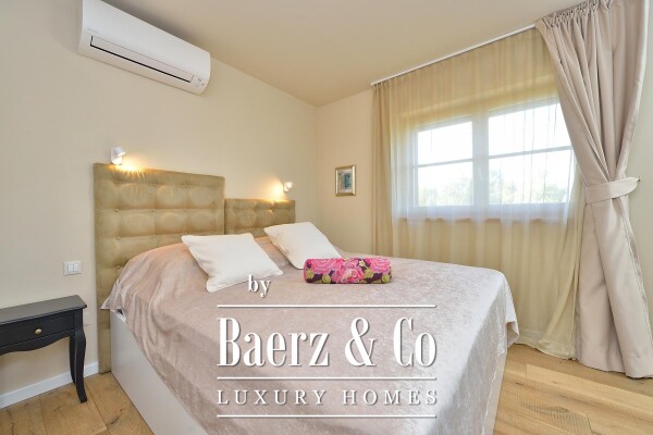 photo 14 Šibenik, Martinska, beautiful stone villa with a swimming pool, garden and playground