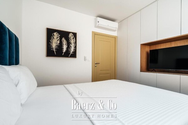 photo 18 Apartment in a Complex with a Pool in Sveti Stefan