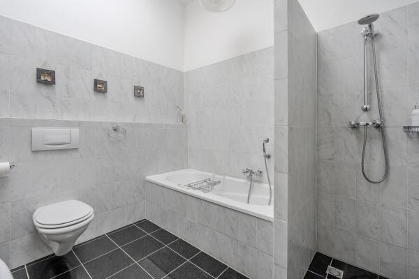 photo 27 Vossiusstraat 6 E