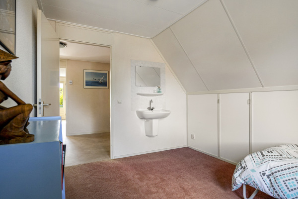 photo 38 Douwes Dekkerlaan 80