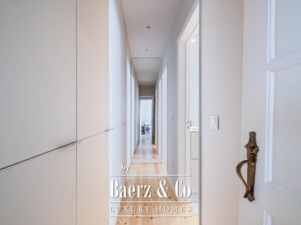 photo 28 Lapa | Exclusive 2 Bedroom Apartment with 2 Suites and 3 Living Rooms