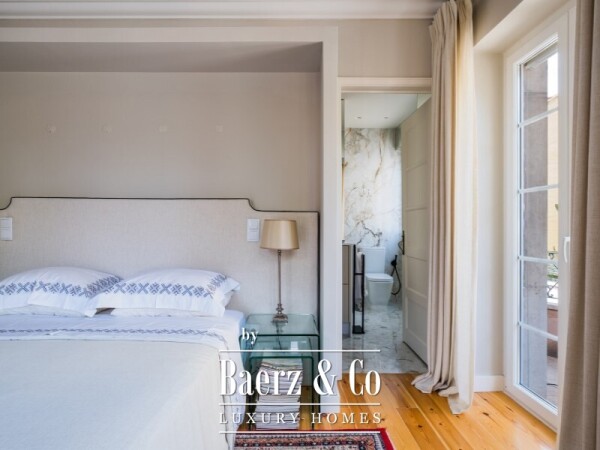 photo 38 Lapa | Exclusive 2 Bedroom Apartment with 2 Suites and 3 Living Rooms