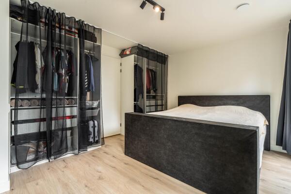 photo 16 Lorriestraat 60