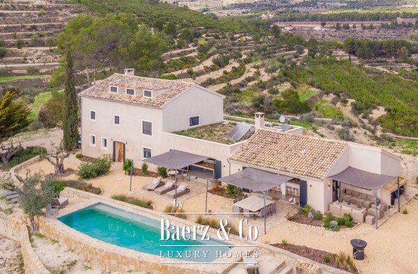 photo 1 Beautiful luxury home in Torremanzanas, Costa Blanca