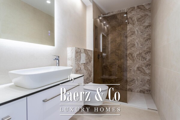 photo 23 Promajna, luxurious semi-detached house with a sea view, close to the center and the beach