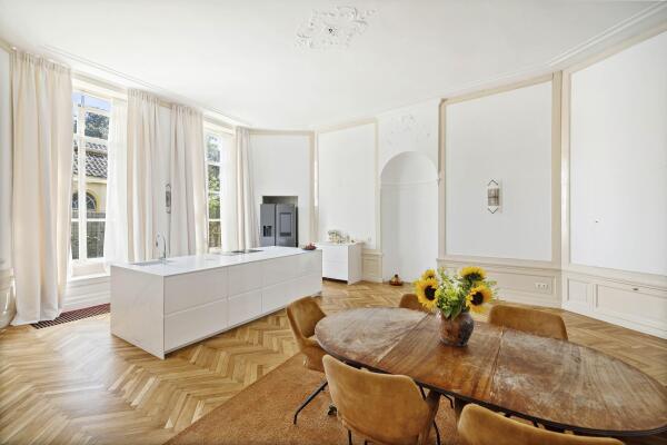 photo 17 Zaadmarkt 93