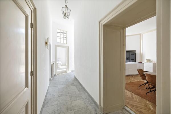 photo 38 Zaadmarkt 93