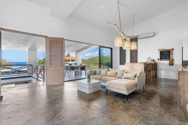 photo 9 Villa Vista Alegre – Luxury Living with Ocean Views