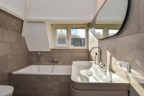 photo 68 Oosteinde 191