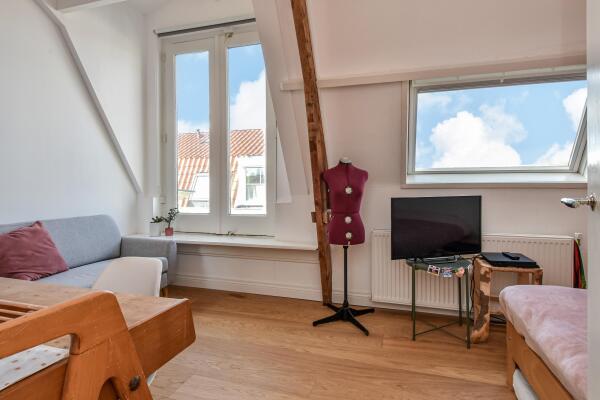 photo 65 Oosteinde 191