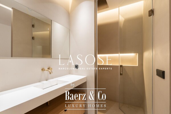 photo 21 Barcelona, Eixample