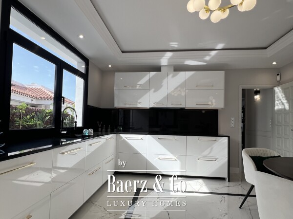 photo 14 Charming renovated villa in excellent location.