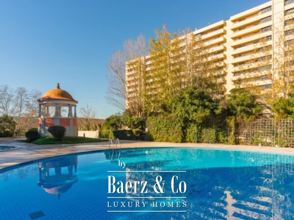 photo 29 T3 with large balconies in condominium with swimming pool