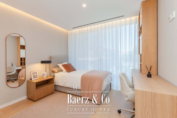 photo 20 Beautiful luxury home in Carcavelos e Parede, Carcavelos