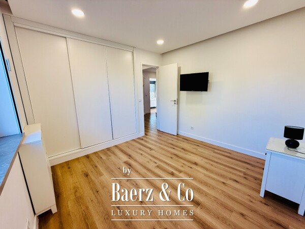 photo 25 4 bedroom house with heated swiming pool garden and garage in Sintra