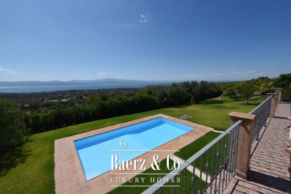 photo 4 Tuscan-Style Villa in Amarynthos with Panoramic Sea & Mountain Views