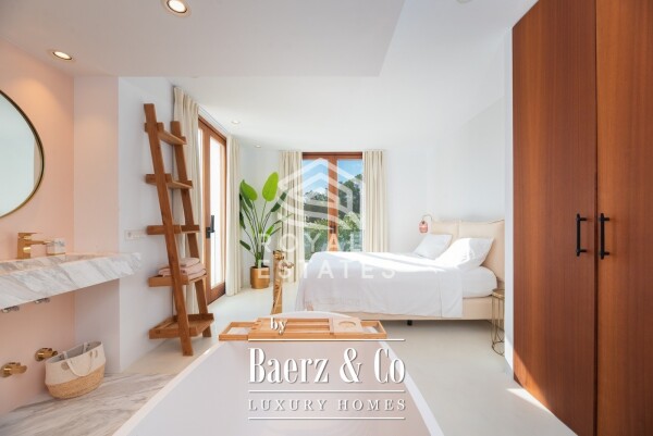 photo 10 Beautiful luxury home in Cala Bassa