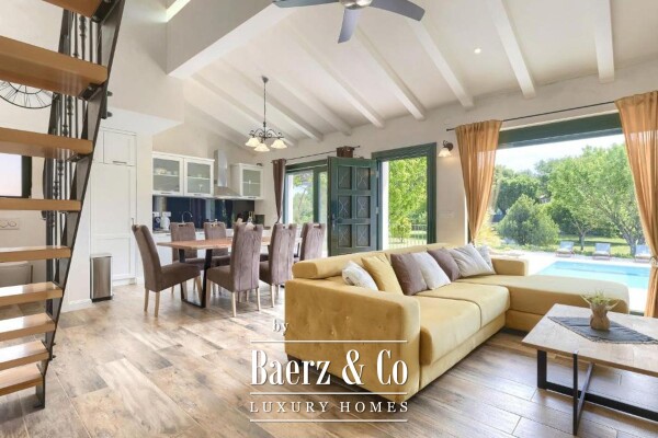 photo 1 Istria, Rovinj, a beautiful house on a large plot with a guest house and a swimming pool