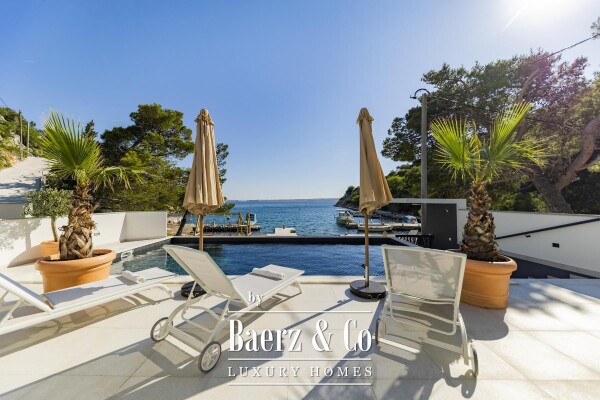 photo 1 Barić Draga, Exclusive Seafront Villa with Pier and Boat Slipway