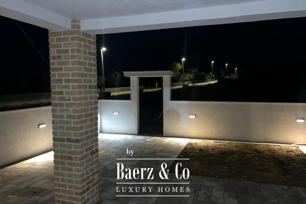 photo 7 Zadar, Vrsi, charming dalmatian stone house with swimming pool in a quiet location