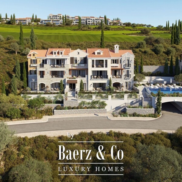 photo 12 Luxury Apartment with a Sea View in Montenegro