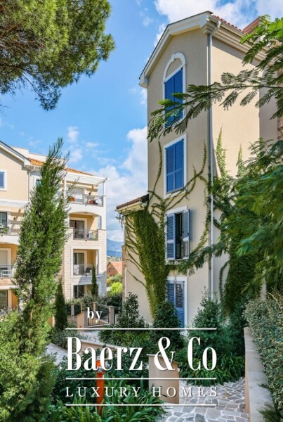 photo 11 Apartment near the Sea in a Luxurious Project