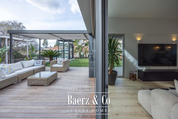 photo 13 Contemporary Elegance, Absolute Light and an Exclusive Lifestyle