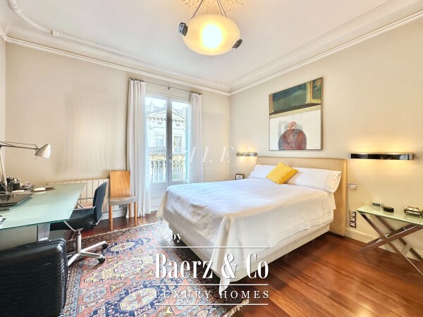 photo 23 Pau Claris 100