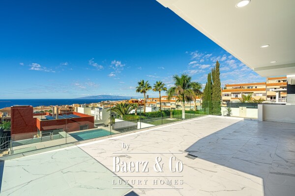 photo 22 Beautiful move in ready villa in residential area Tenerife south
