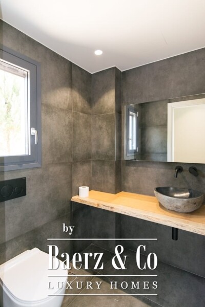 photo 33 Seafront Elegance in Porto Heli - Petrothalassa