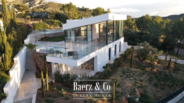 photo 1 Fantastic villa with panoramic views and exclusive furnishings