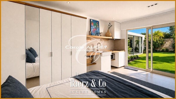 photo 19 IBIZA   Roca Llisa   Villa suspended above the sea