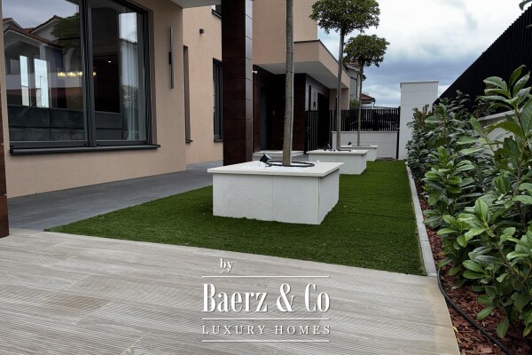 photo 3 Vodice, luxury villa with pool, new build, plot 480 m²