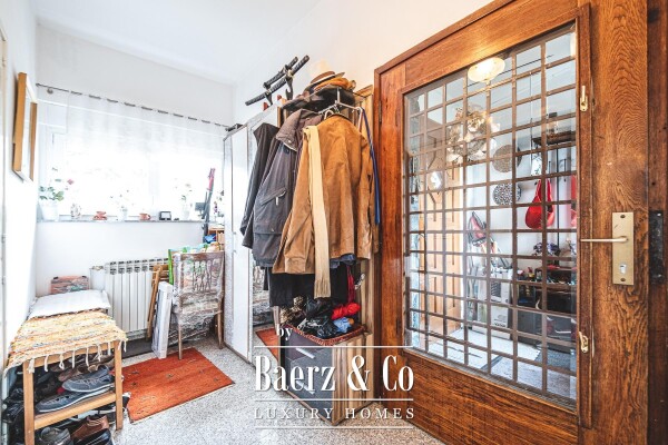 photo 10 Zagreb, Pantovčak, spacious family house 400 m² on a plot of 735 m², beautiful view