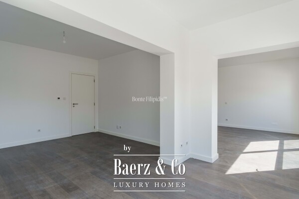 photo 23 Beautiful luxury home in São Domingos de Rana, Tires