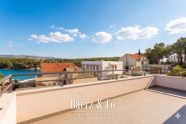 photo 16 Milna, Osibova Bay - house with a pool and sea view, total area 318 m²