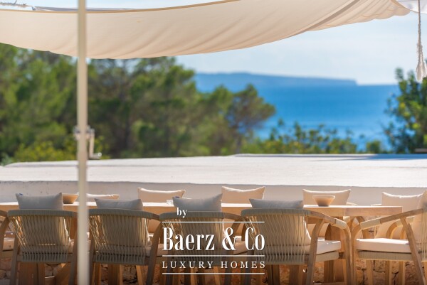 photo 20 Cala Jondal 