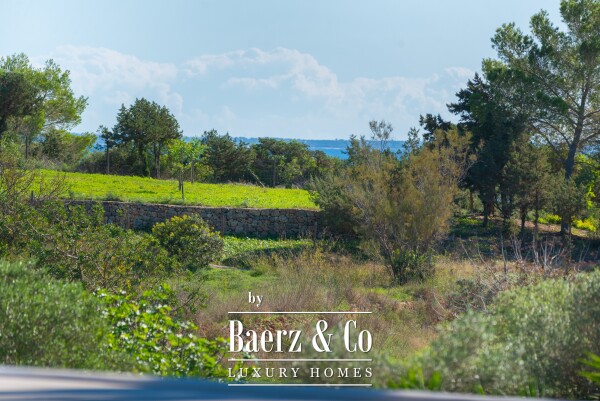 photo 33 Cala Jondal 