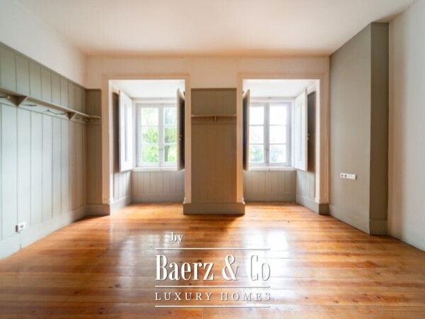 photo 3 4 Bedroom Apartment in Principe Real