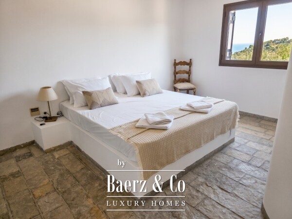 photo 20 Dafni Beach 