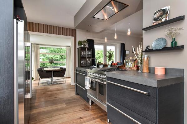 photo 24 Van Bommellaan 16