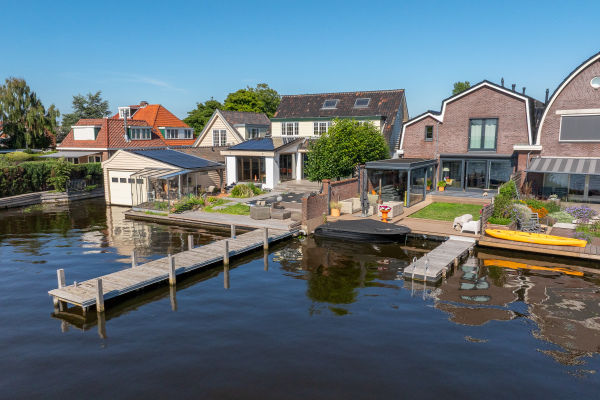 photo 9 Noordeinde 90