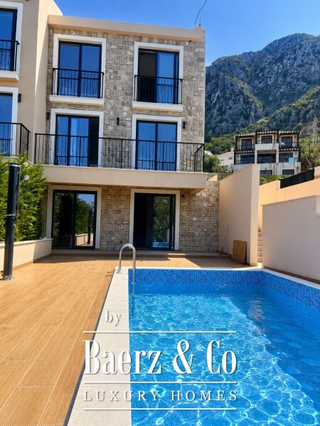 photo 4 Villa in Sveti Stefan under Constuction