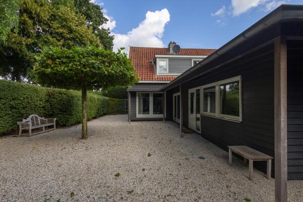 photo 56 Nieuw-Loosdrechtsedijk 223